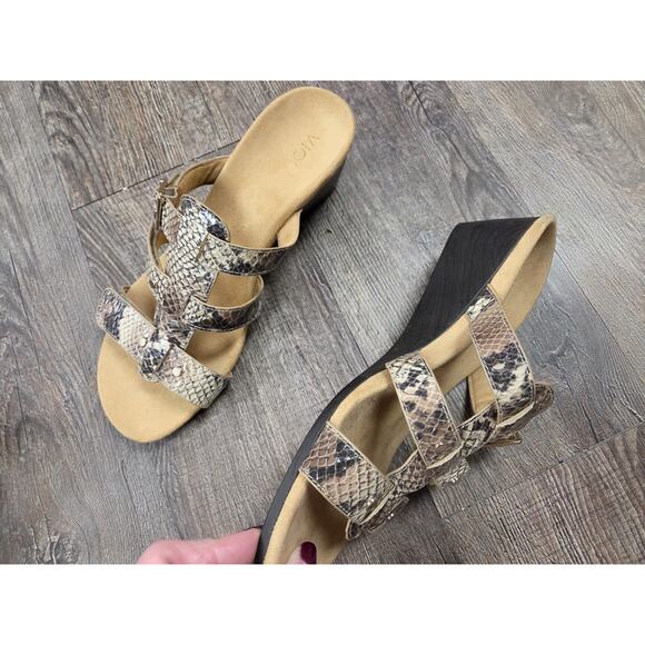 Vionic Orthotic Triple Strap Slide Wedge Sandals Heel Radia Snake Size 8 Shoes - Picture 4 of 9